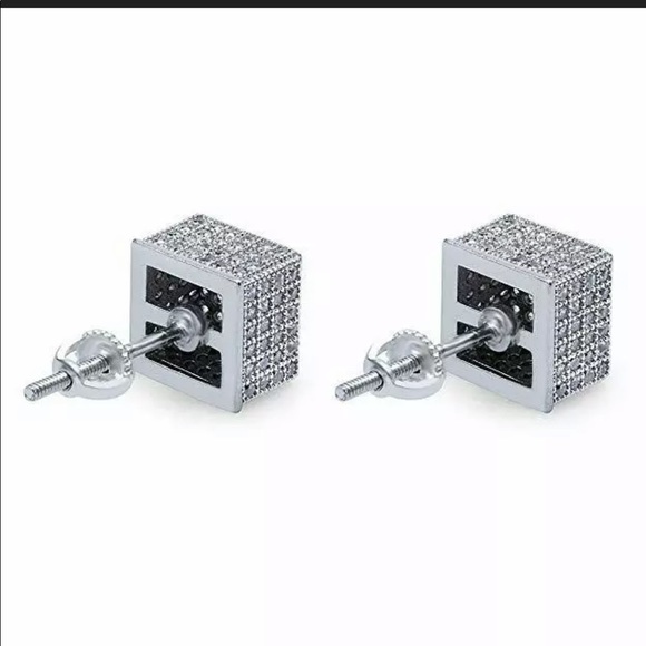 2 Carat Round in18K White Gold Plated Stud Earring - Picture 4 of 4